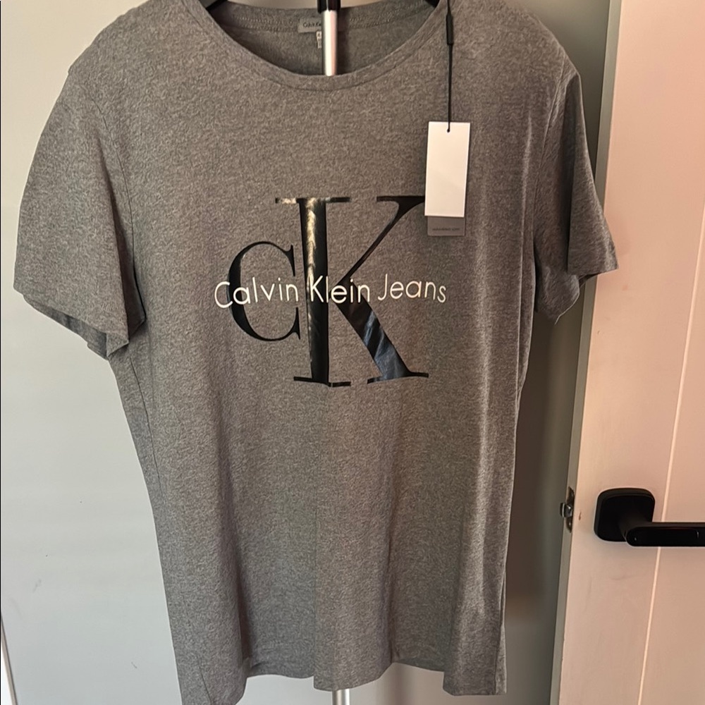 Calvin Klein reissued ck logo urban outfitters xl new with tags